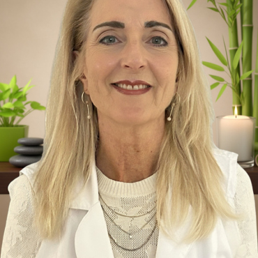 Gloria Lipp-Stamp BA